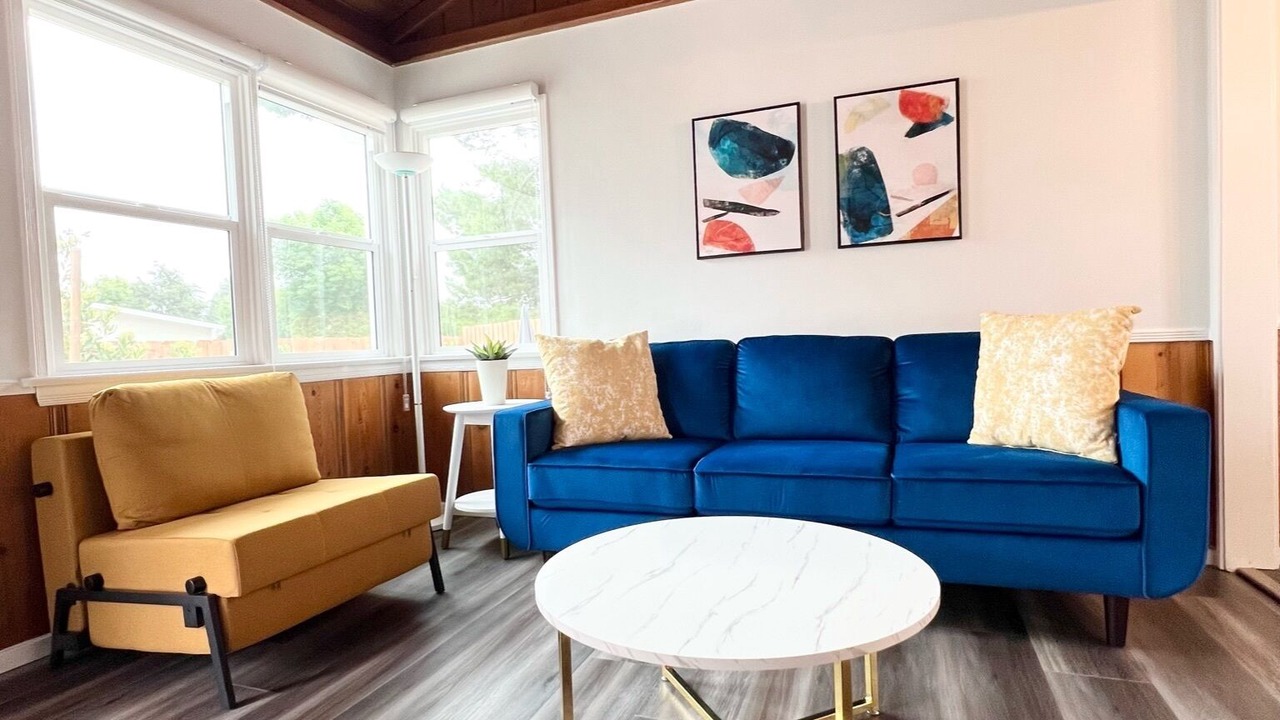Photo of Livingroom in La Crescenta-Montrose