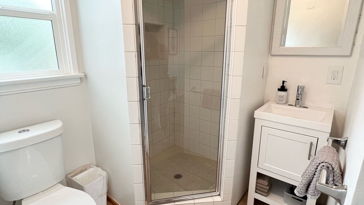 Photo of Bathroom in La Crescenta-Montrose