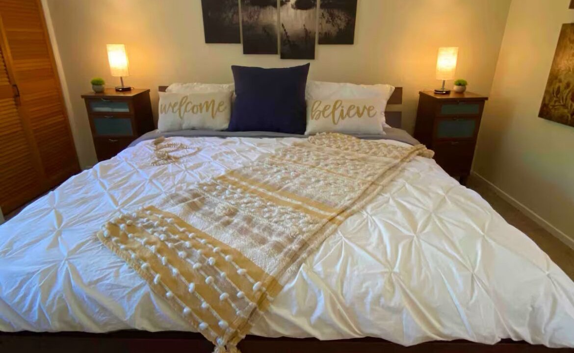 Photo of Bedroom in Arrowhead Villas