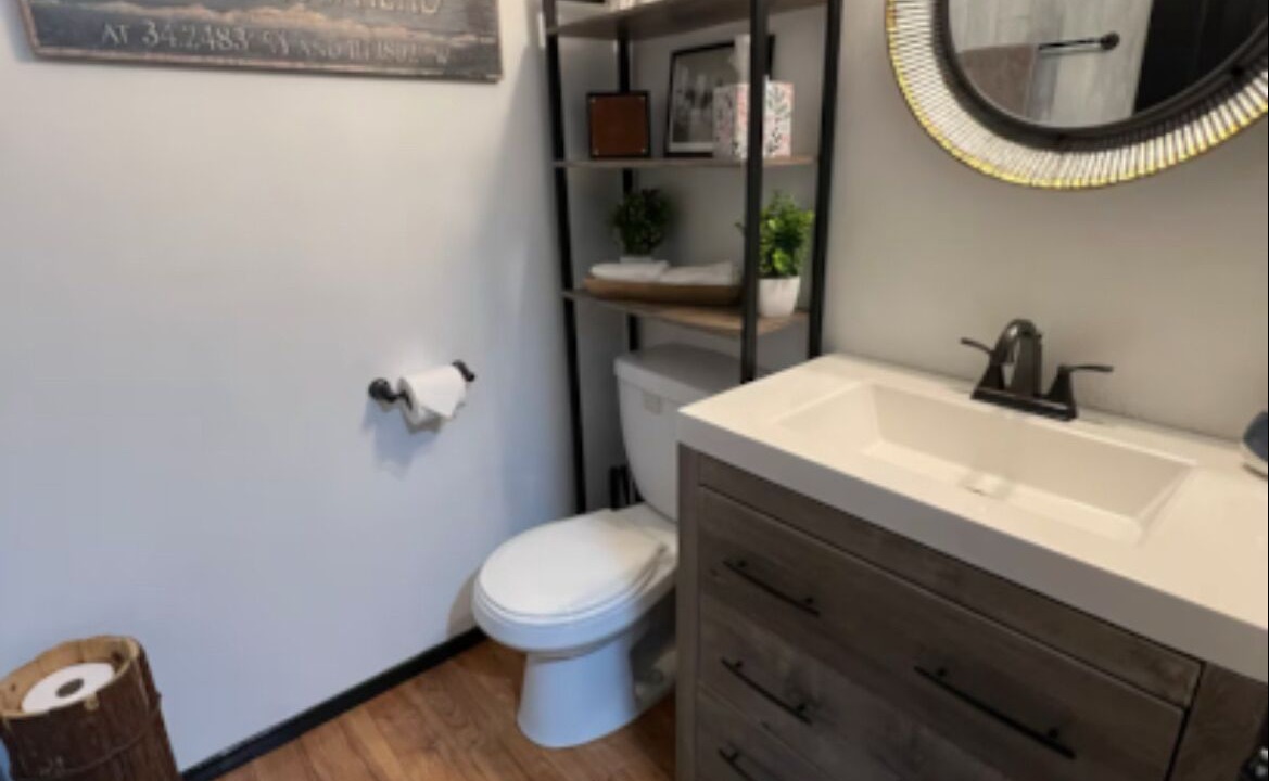 Photo of Bathroom in Arrowhead Villas