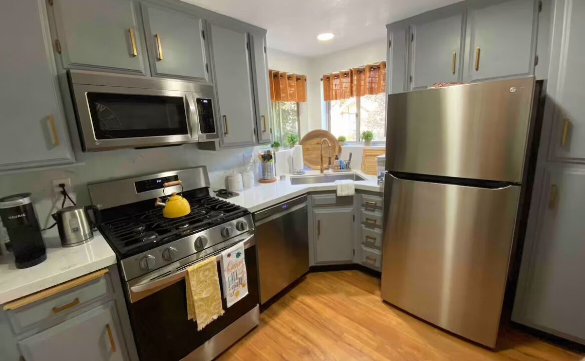 Photo of Kitchen in Arrowhead Villas