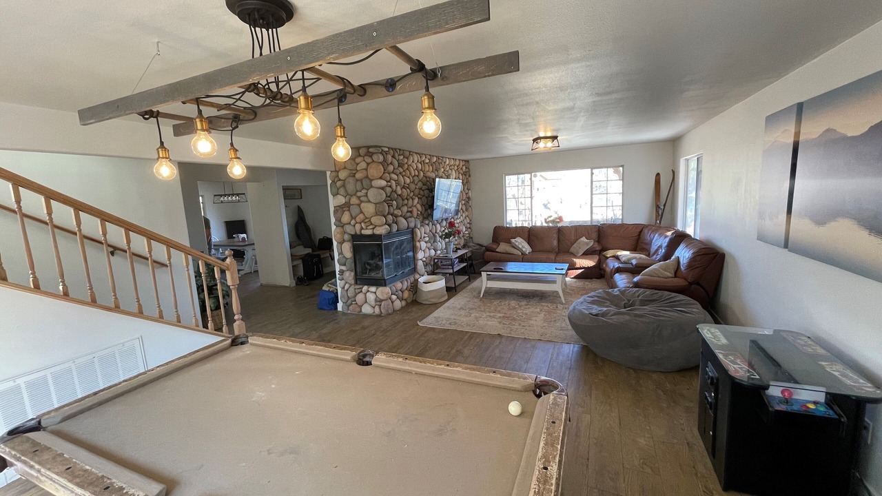 Photo of Livingroom in Boulder Bay