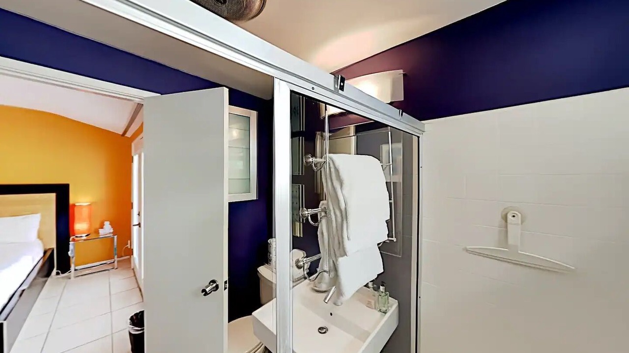 Photo of Bathroom in Sunrise Vista Chino