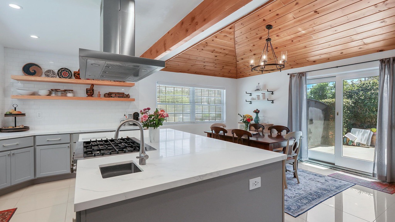 Photo of Kitchen in San Fernando