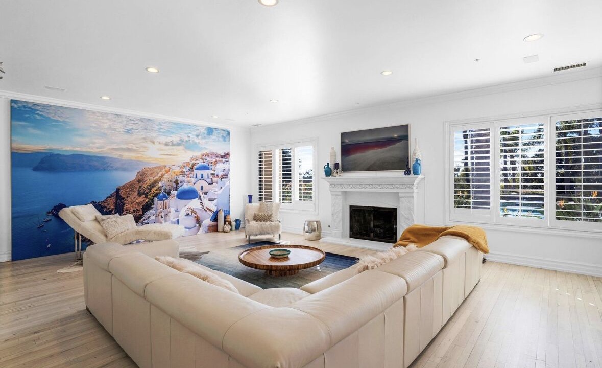 Photo of Livingroom in Rancho Santa Fe