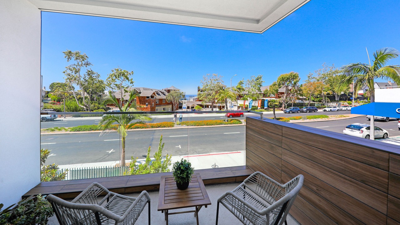 Photo of Patio Balcony in Corona del Mar