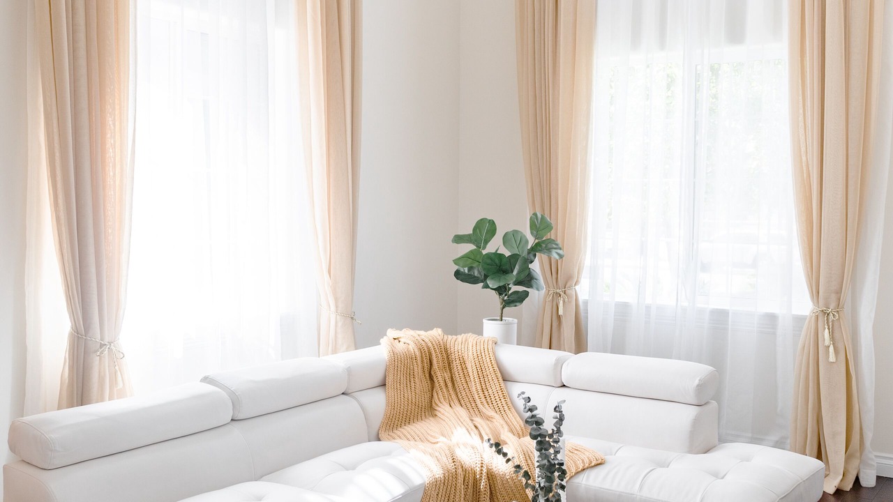 Photo of Livingroom in East Pasadena