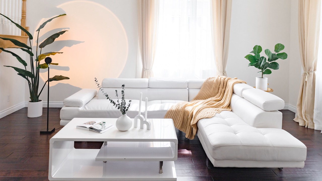 Photo of Livingroom in East Pasadena