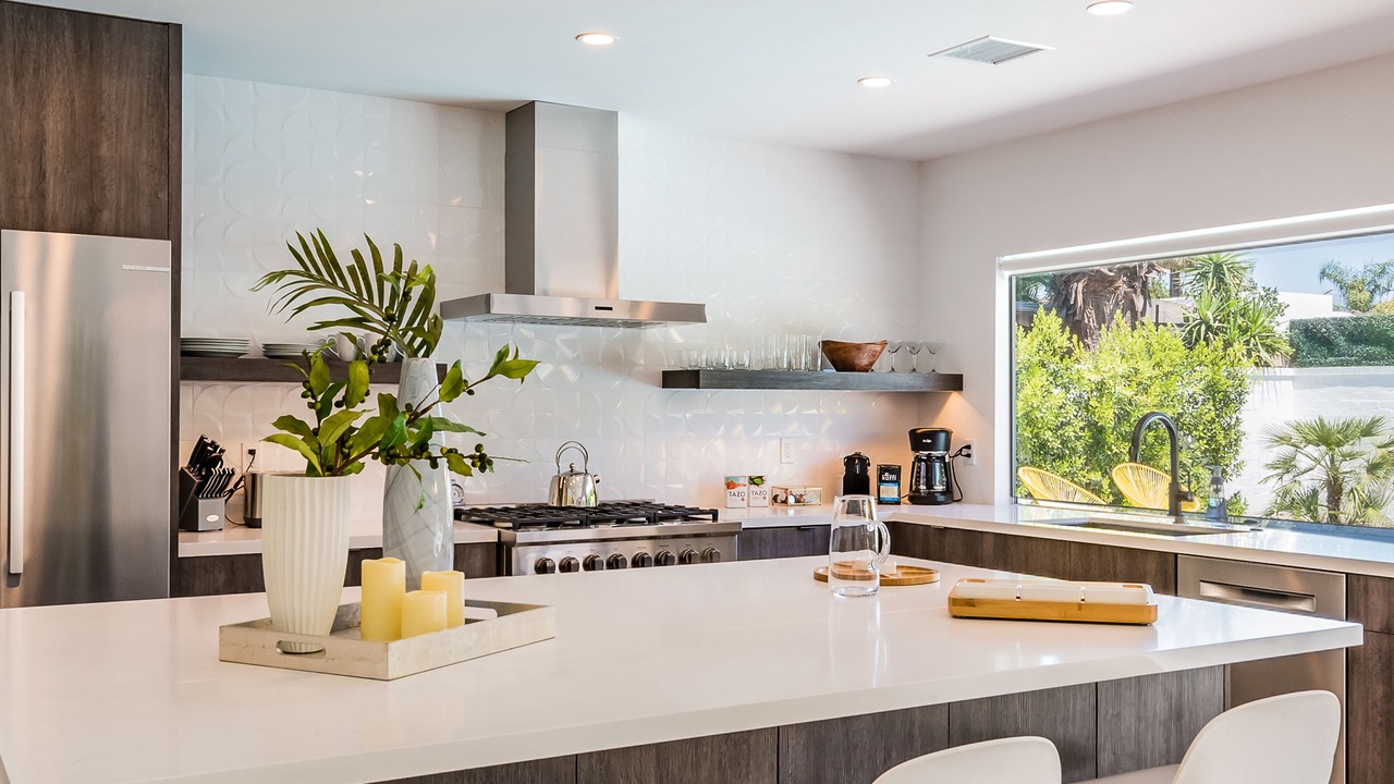 Photo of Kitchen in The Movie Colony