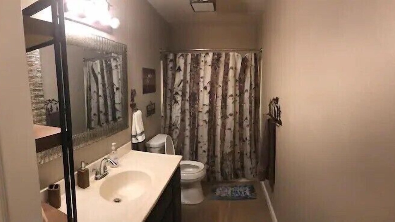 Photo of Bathroom in Lake Arrowhead