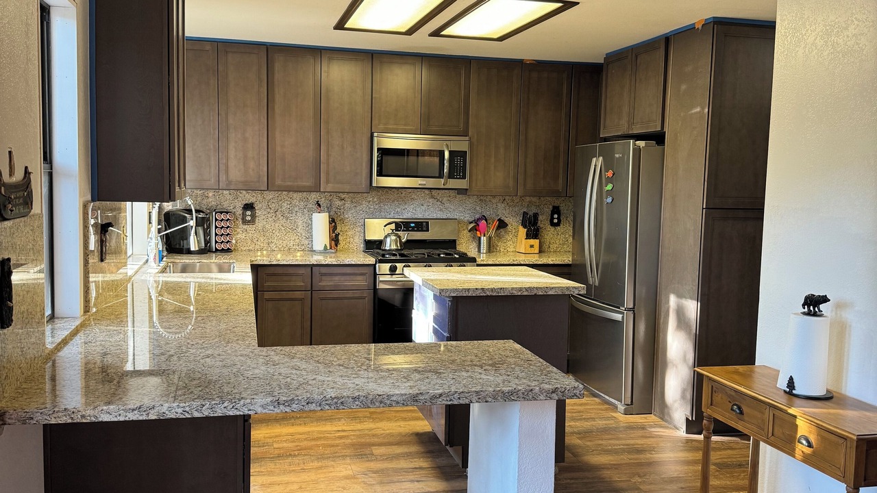 Photo of Kitchen in Lake Arrowhead