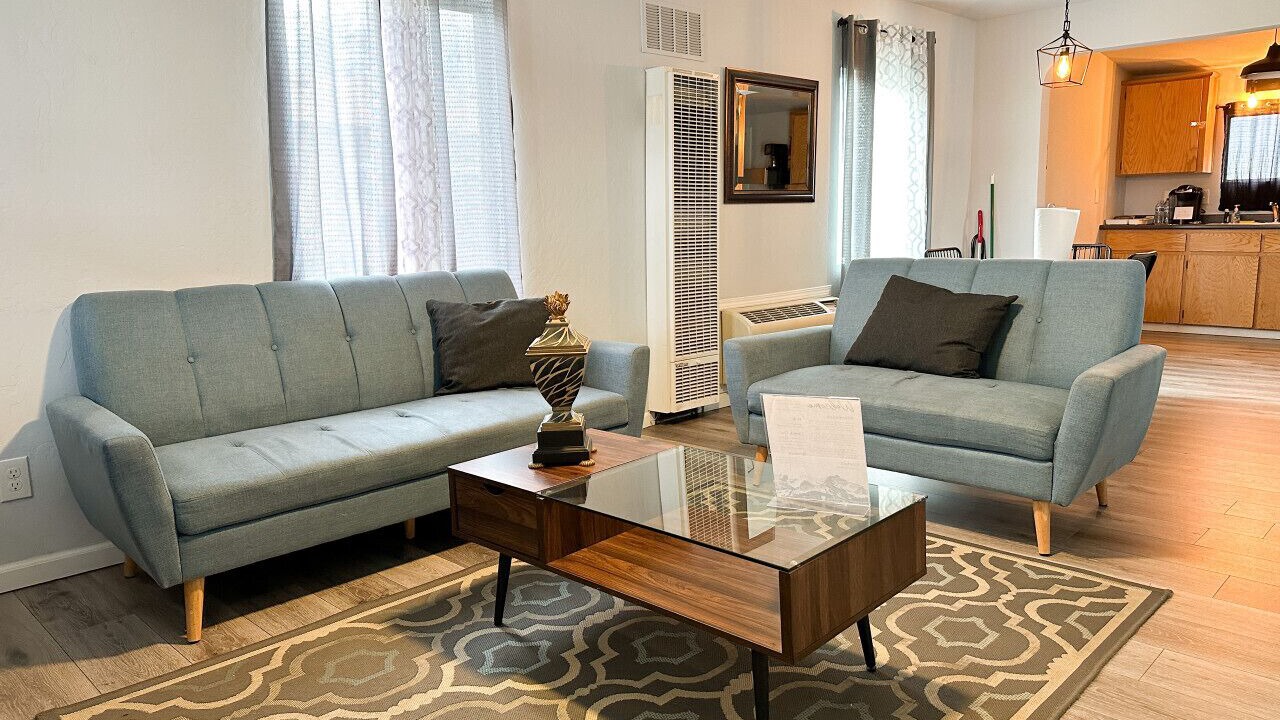 Photo of Livingroom in Exeter