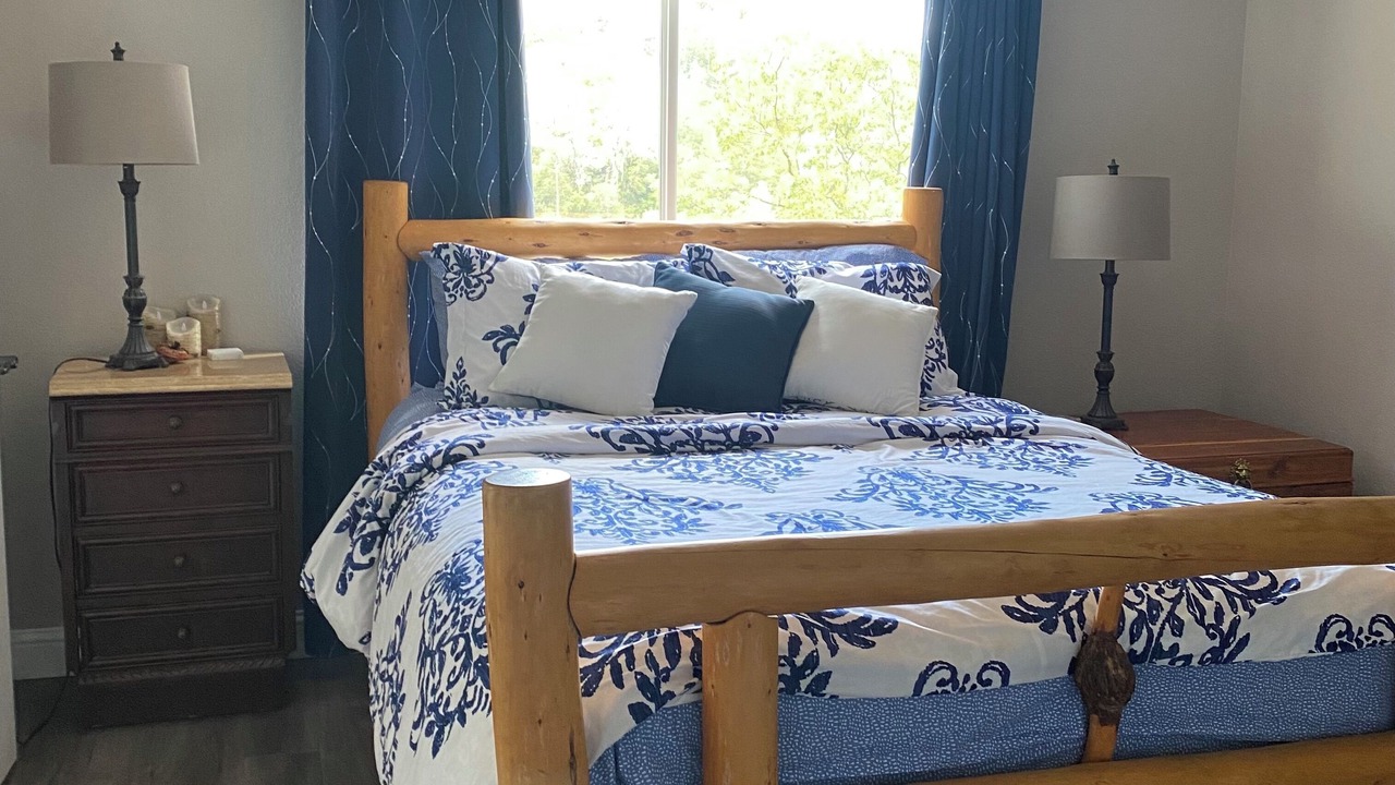 Photo of Bedroom in Alta Sierra