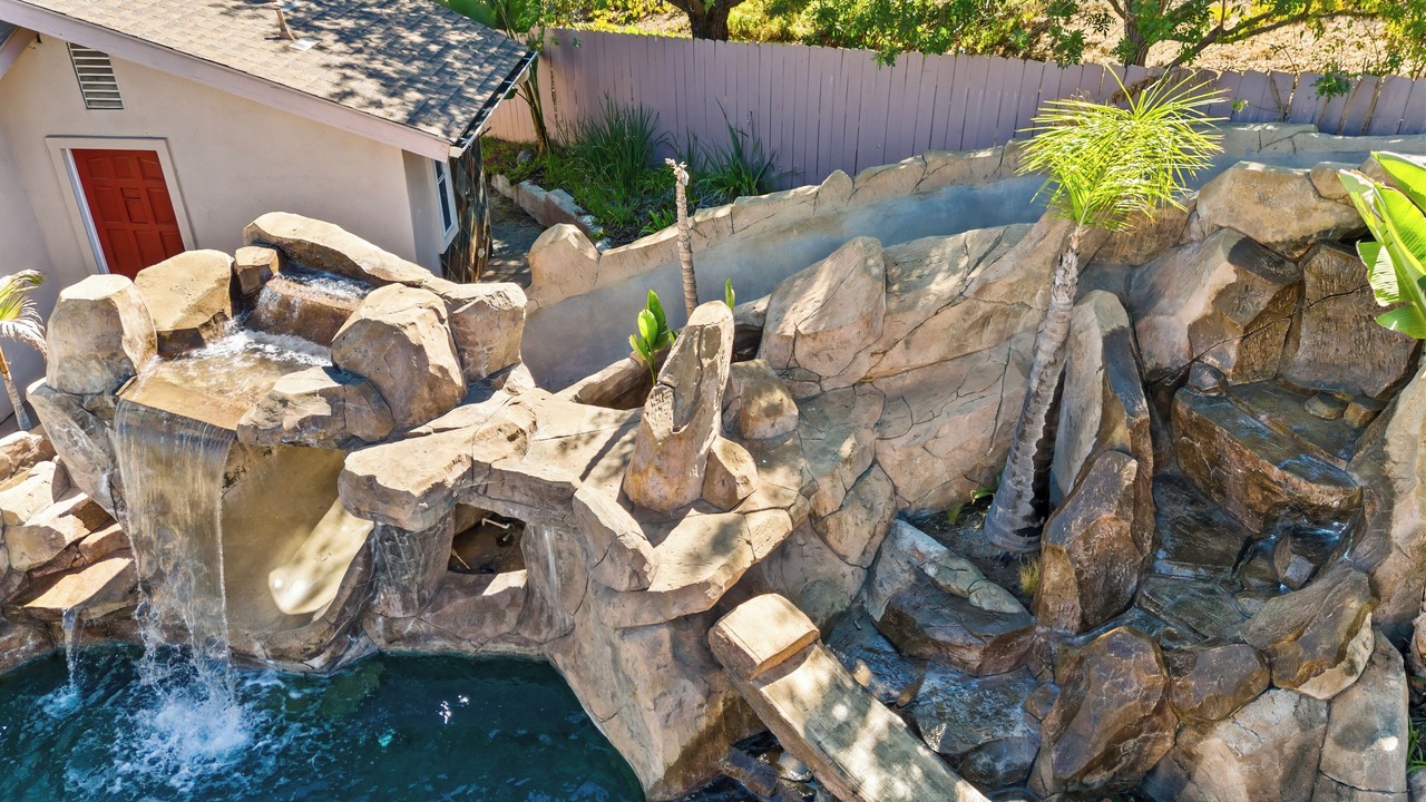 Photo of Outdoor in Kit Carson