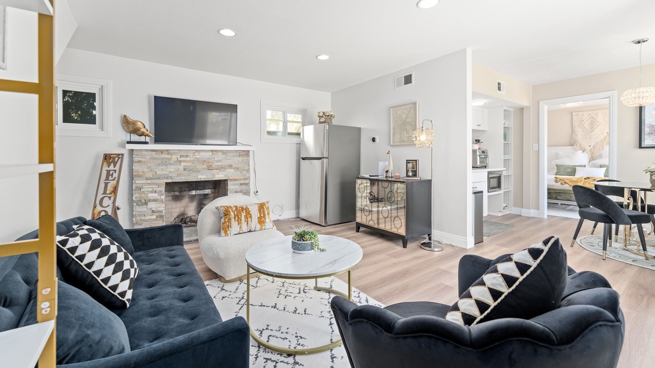 Photo of Livingroom in Glendora