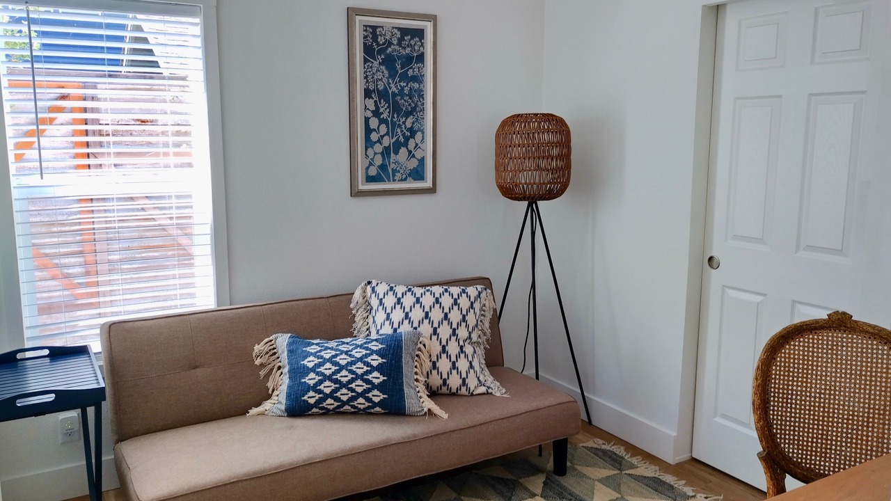 Photo of Livingroom in Graton