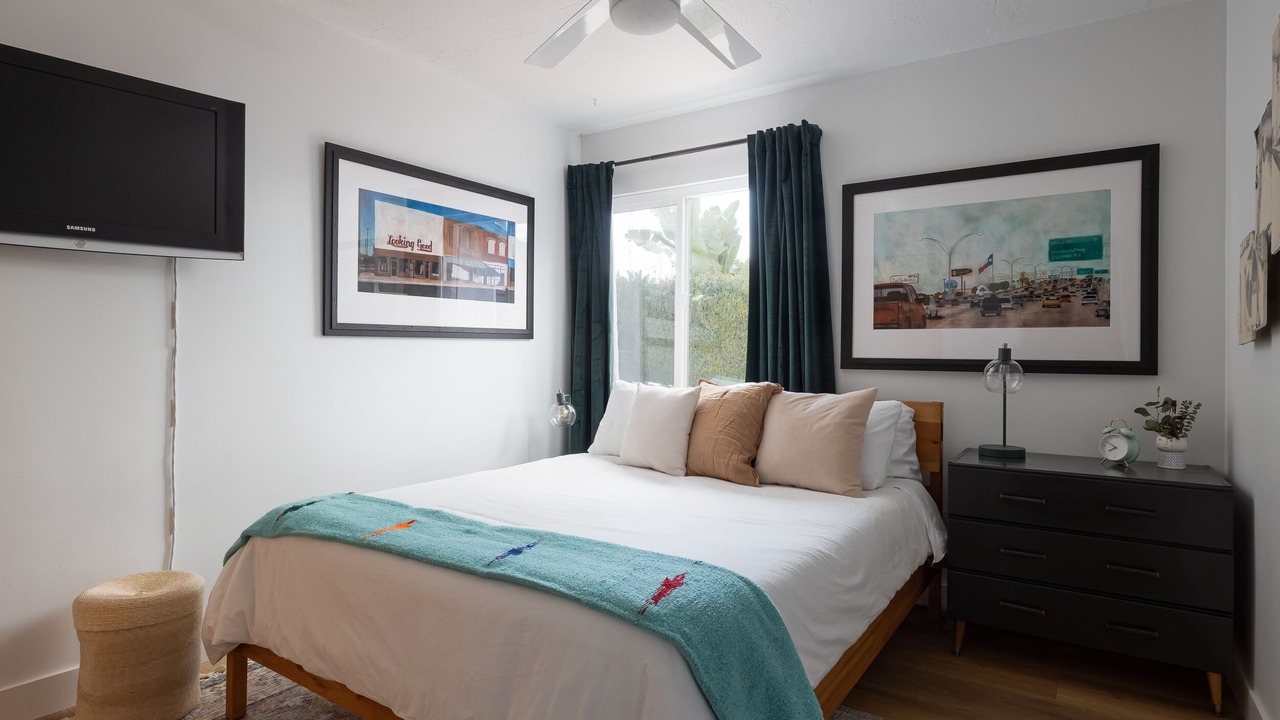 Photo of Bedroom in Fire Mountain