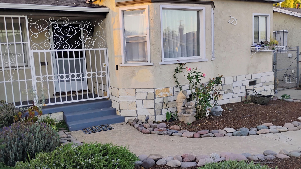 Photo of Outdoor in Harbor Gateway North