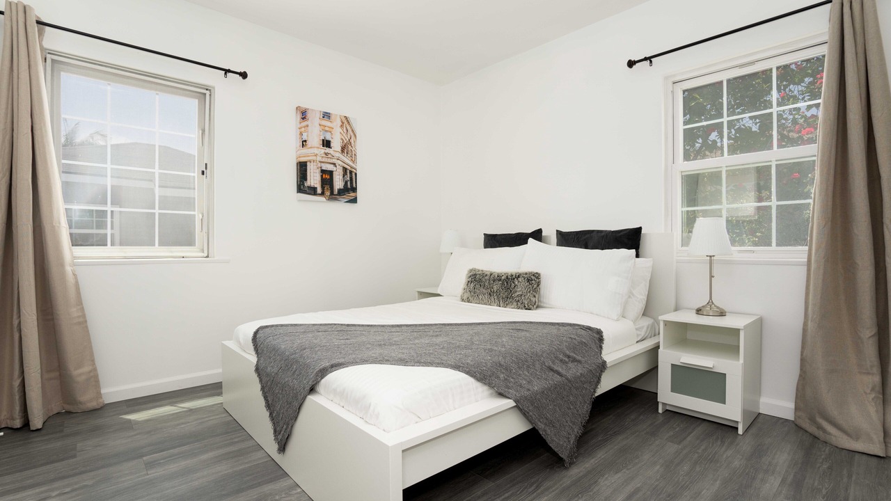 Photo of Bedroom in Lennox