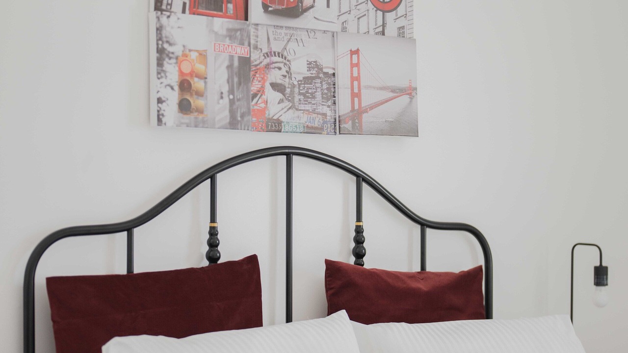 Photo of Bedroom in Lennox