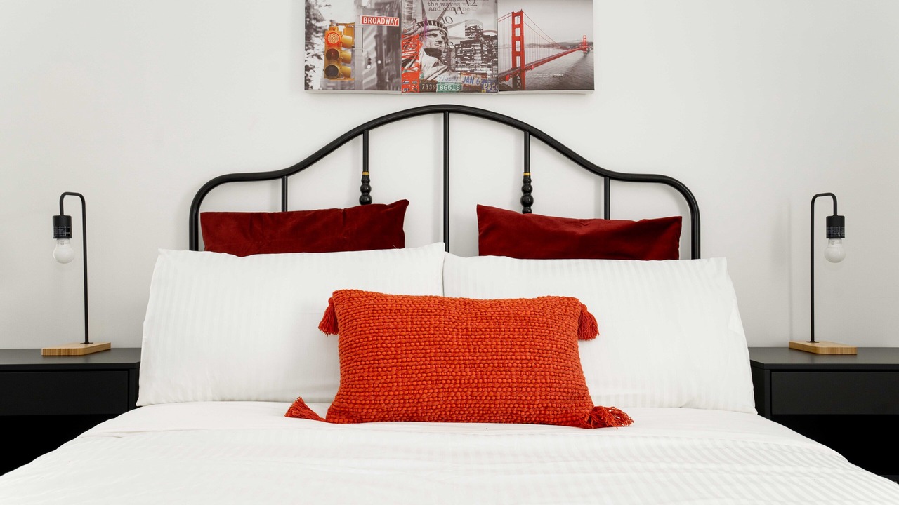 Photo of Bedroom in Lennox