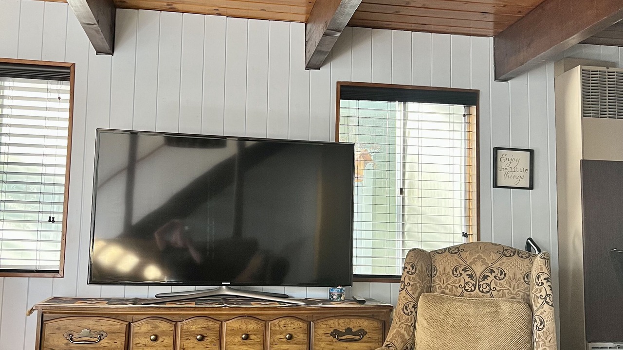 Photo of Livingroom in Arrowbear Lake