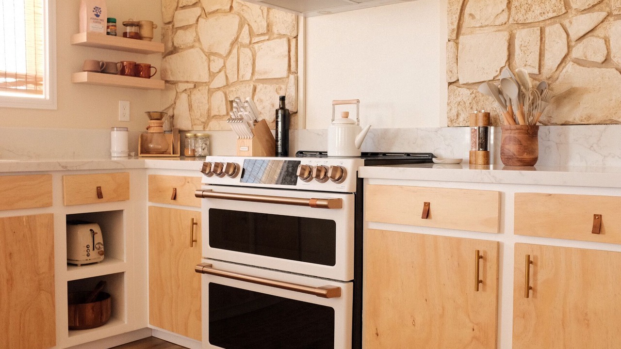 Photo of Kitchen in Landers