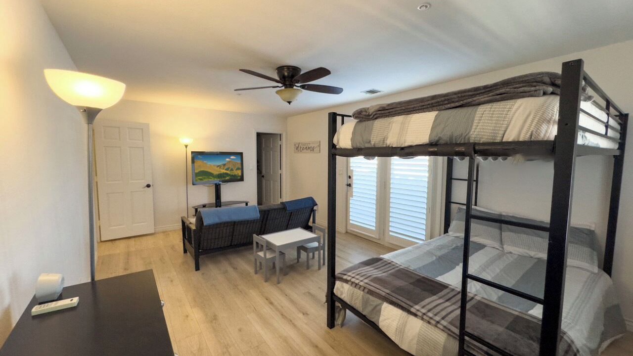 Photo of Bedroom in Victorville