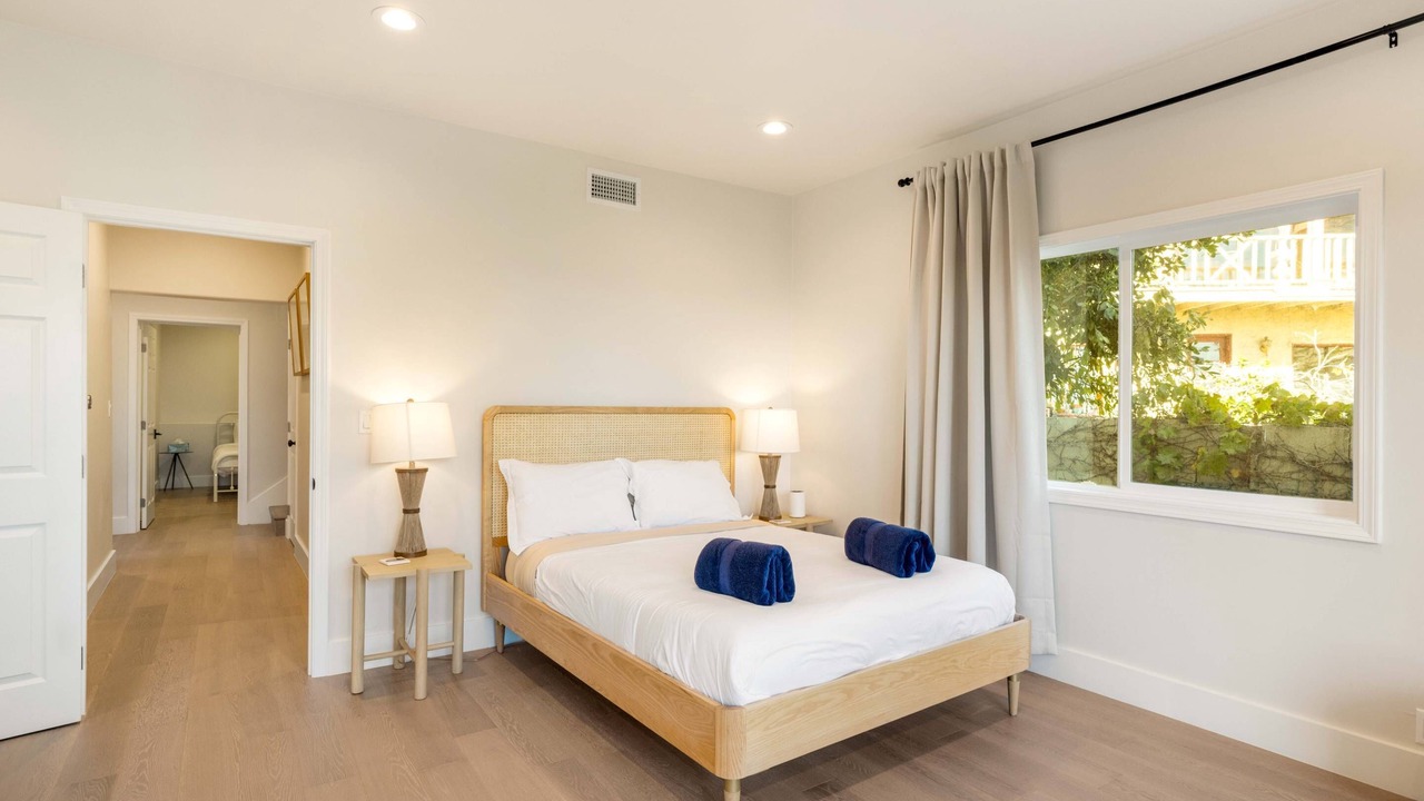 Photo of Patio Balcony in Hollywood Heights