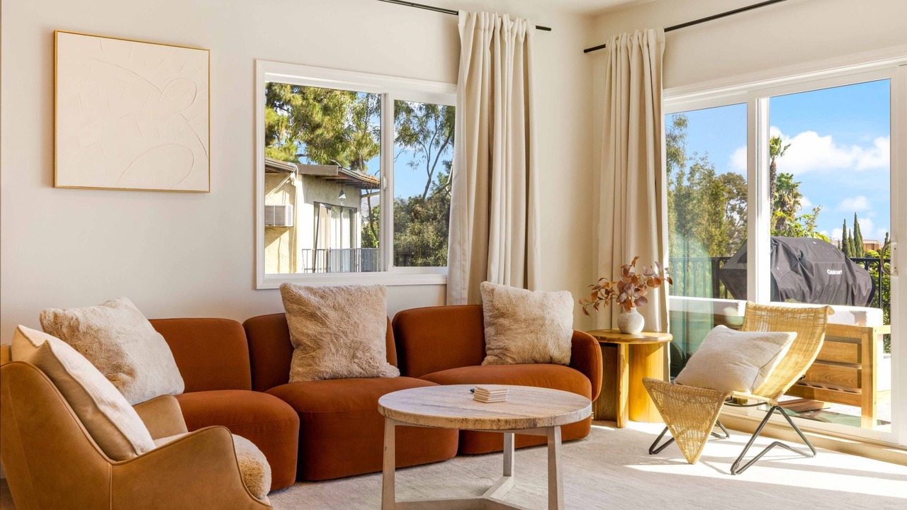 Photo of Bedroom in Hollywood Heights