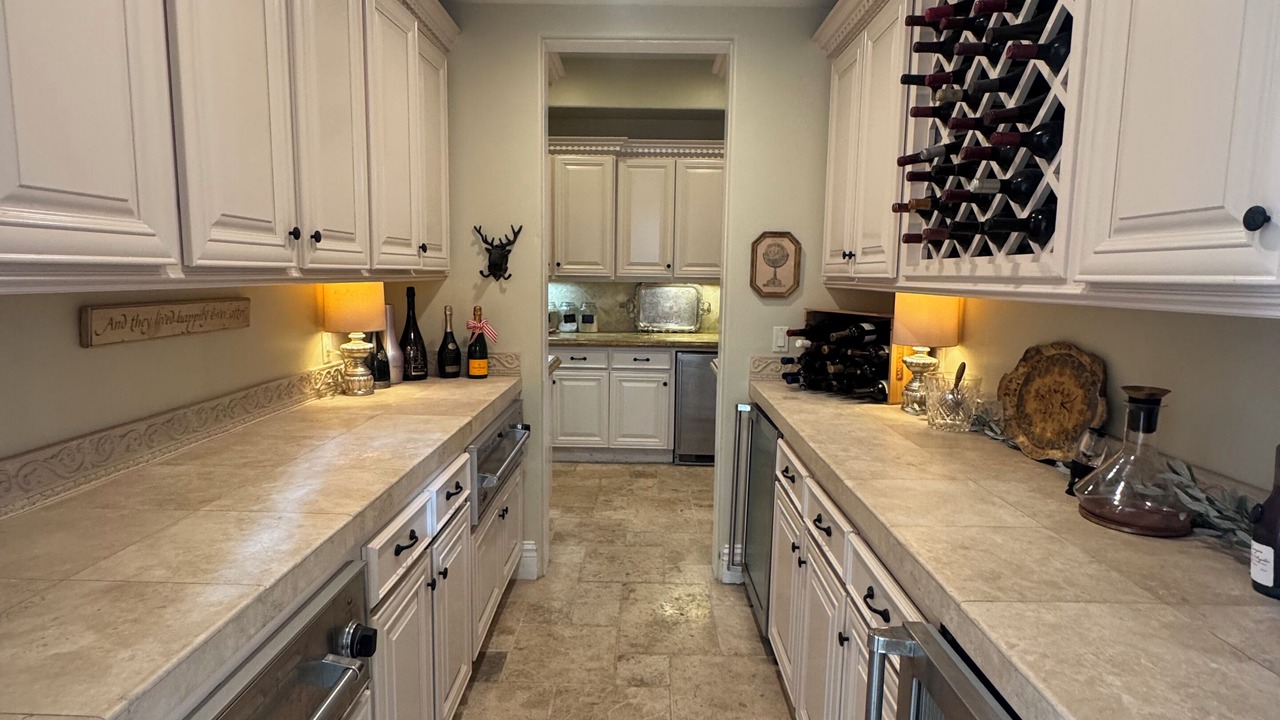 Photo of Kitchen in Santa Ana Heights