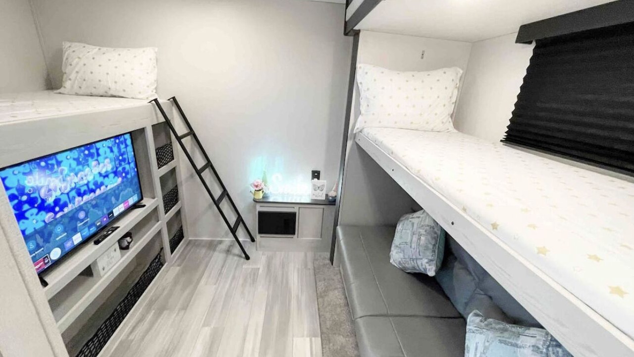 Photo of Bedroom in Lincoln Acres