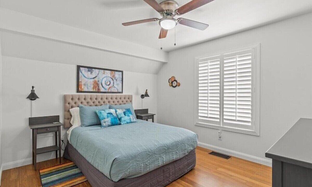 Photo of Bedroom in Cloverdale