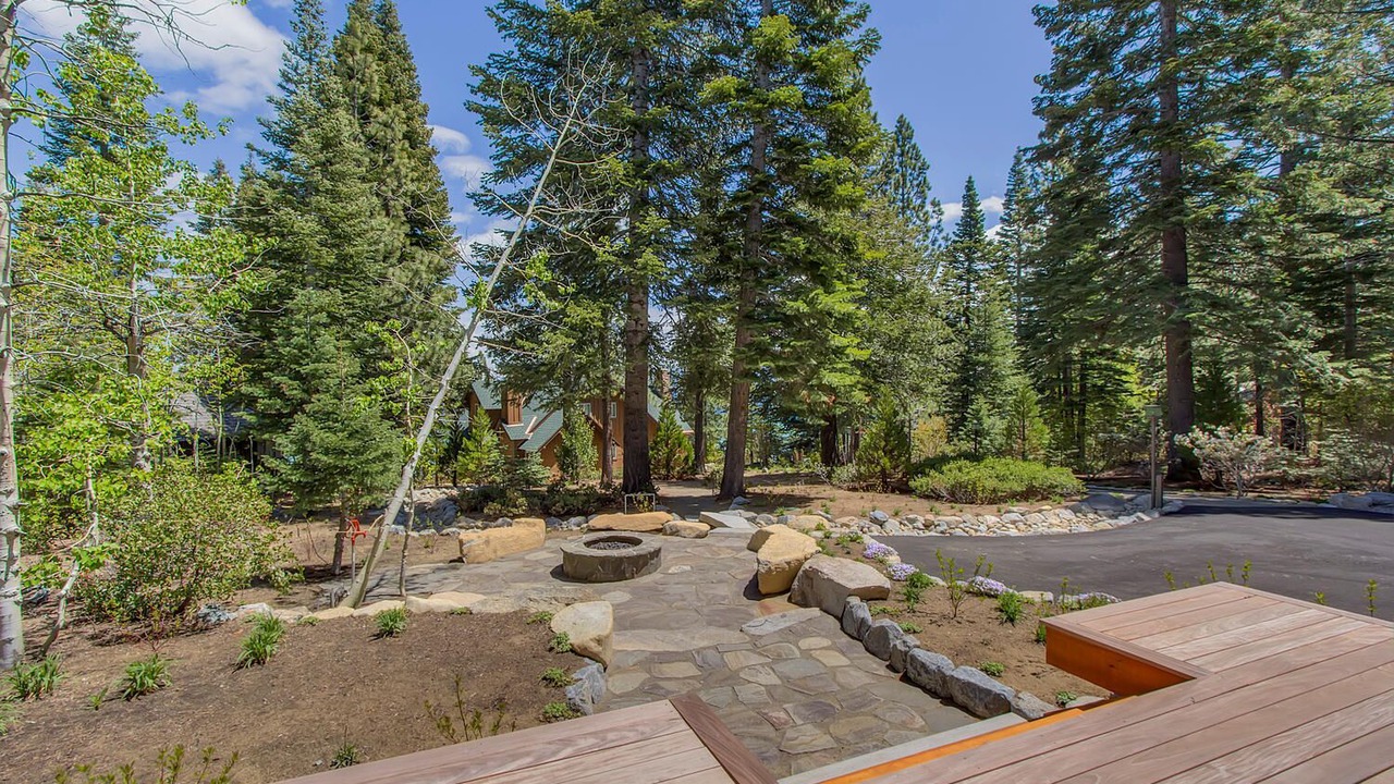 Photo of Patio Balcony in Tahoma