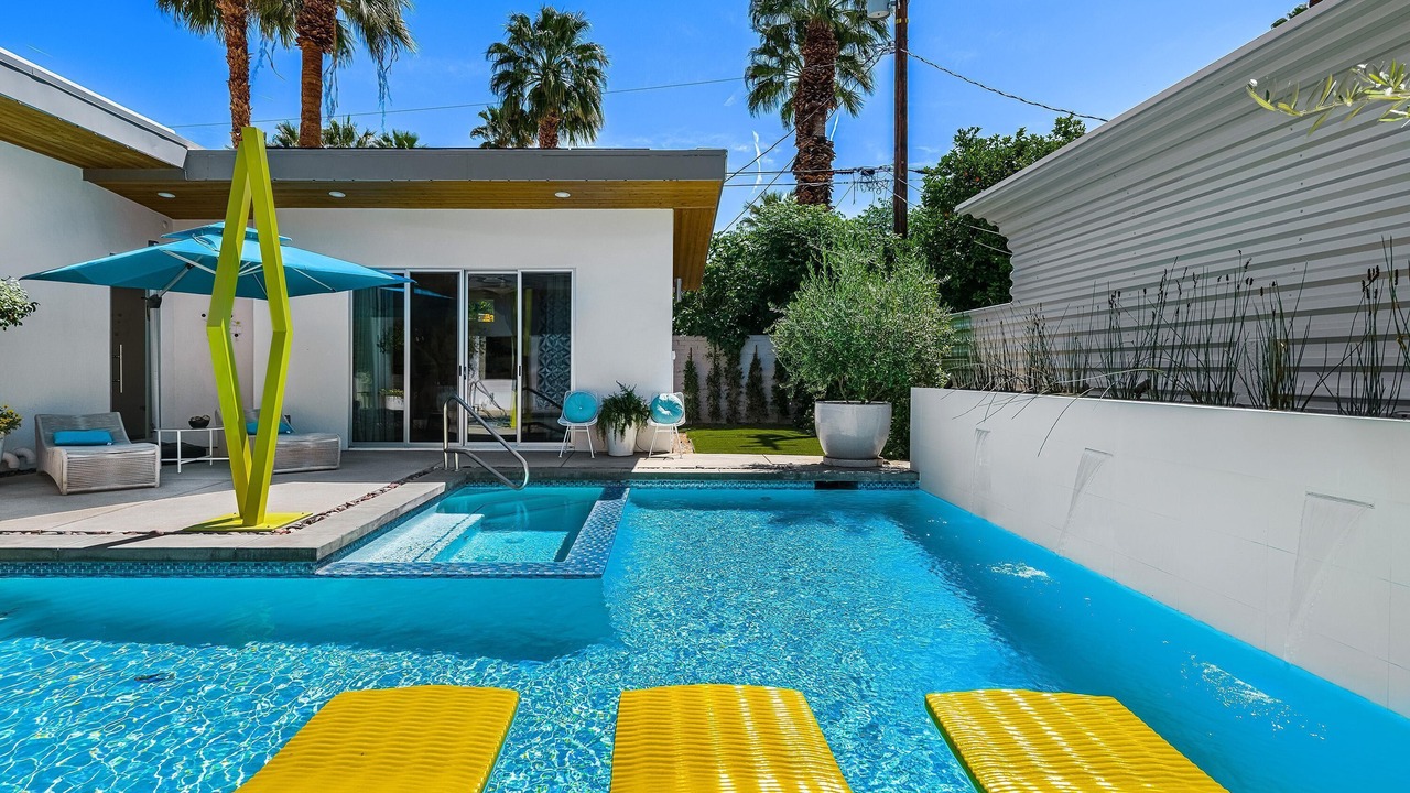 Photo of Outdoor in Deepwell Estates