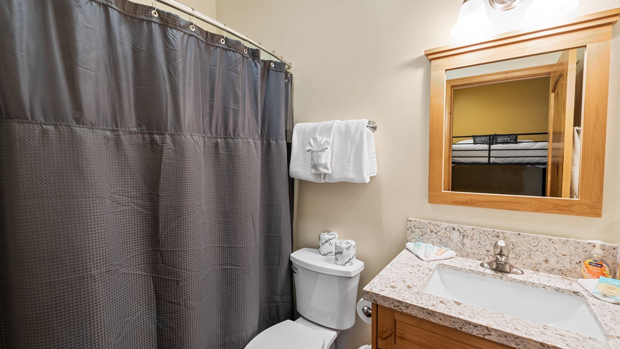 Photo of Bathroom in Big Bear Lake