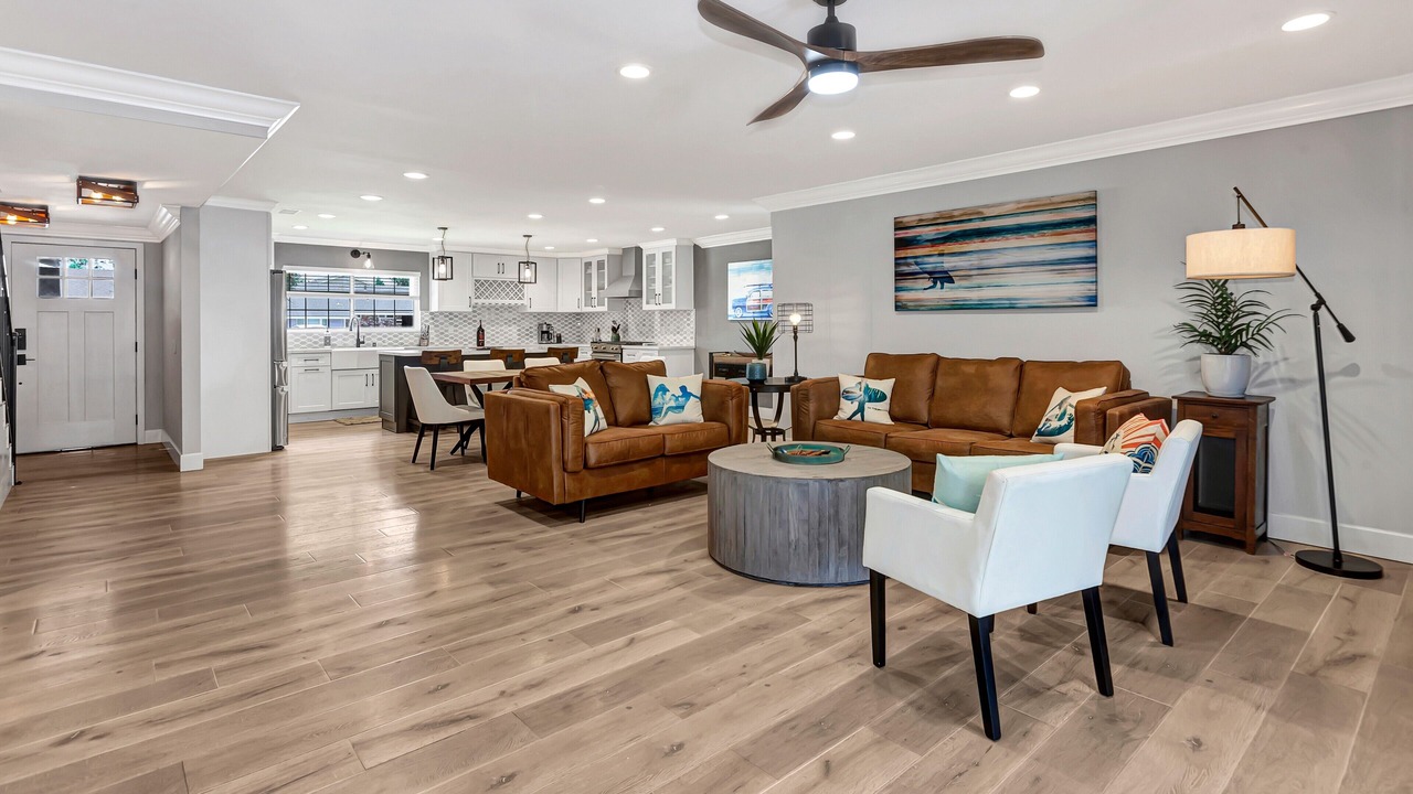 Photo of Livingroom in Huntington Beach
