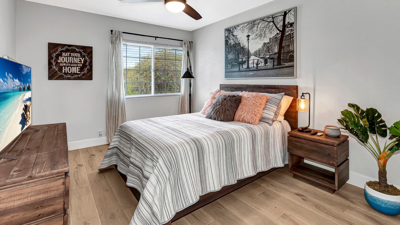 Photo of Bedroom in Huntington Beach