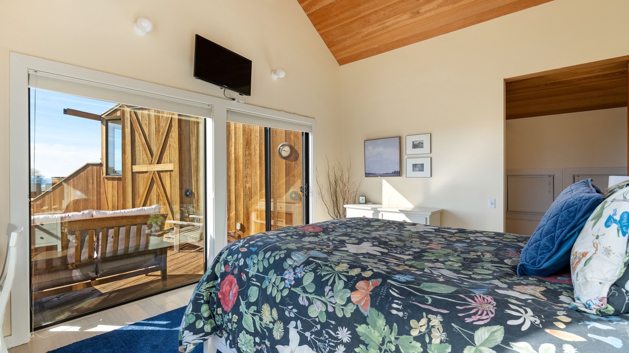 Photo of Bedroom in Sea Ranch