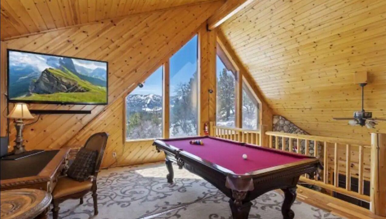 Photo of Outdoor in Castle Glen Estates