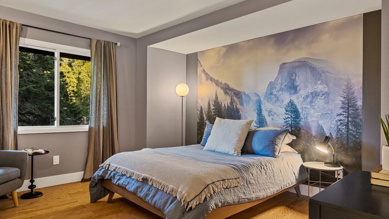 Photo of Bedroom in Arrowhead Villas