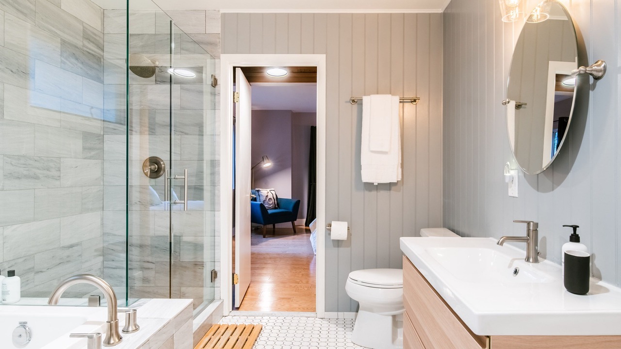 Photo of Bathroom in Arrowhead Villas