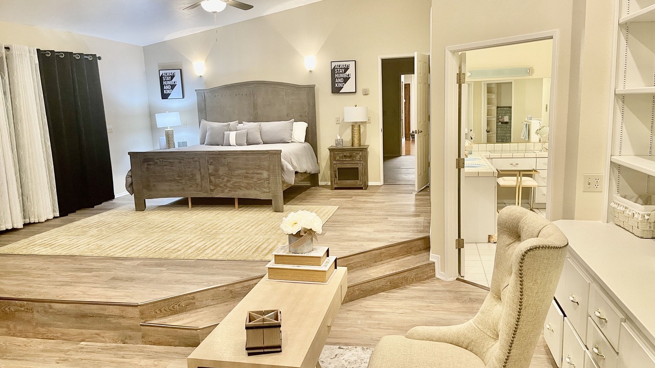 Photo of Bedroom in Victorville