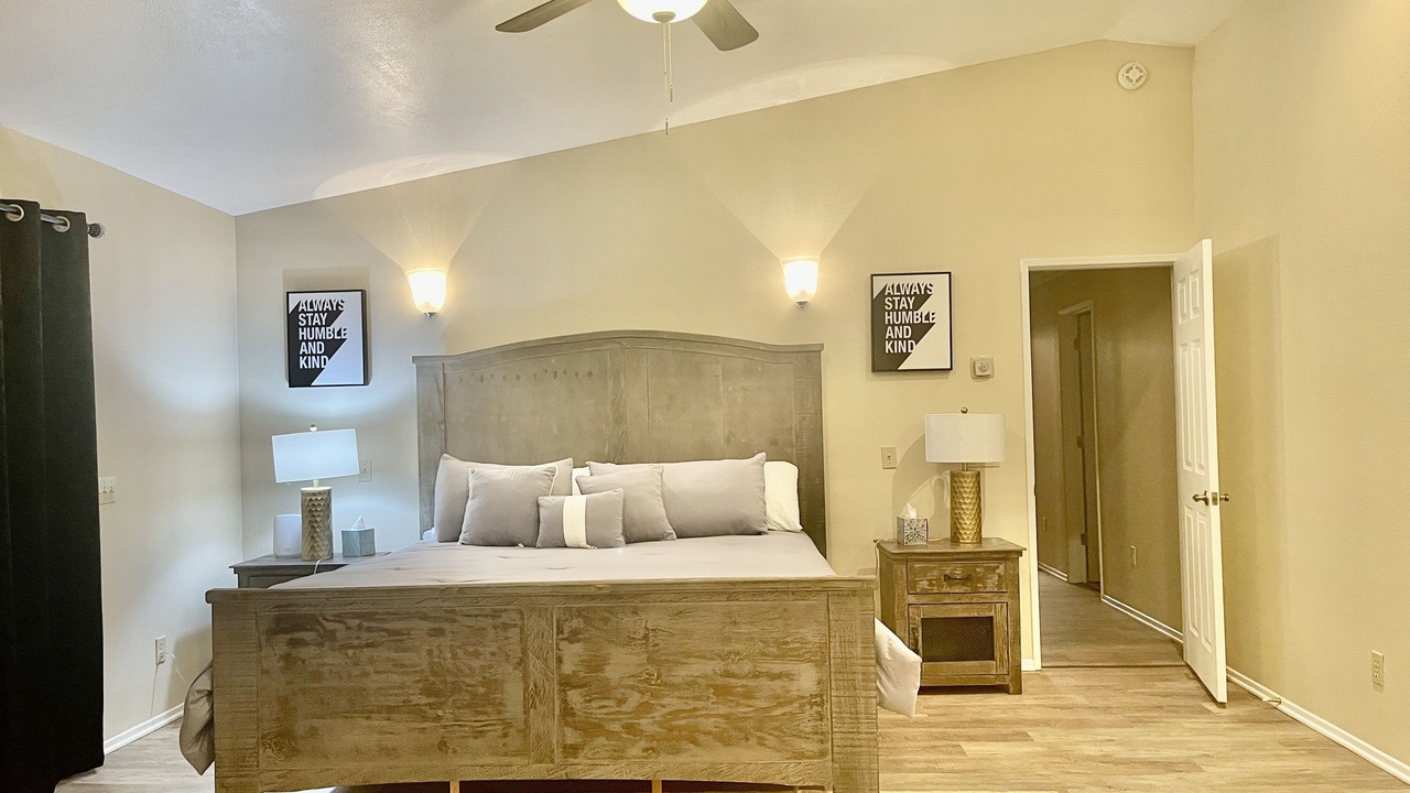 Photo of Bedroom in Victorville