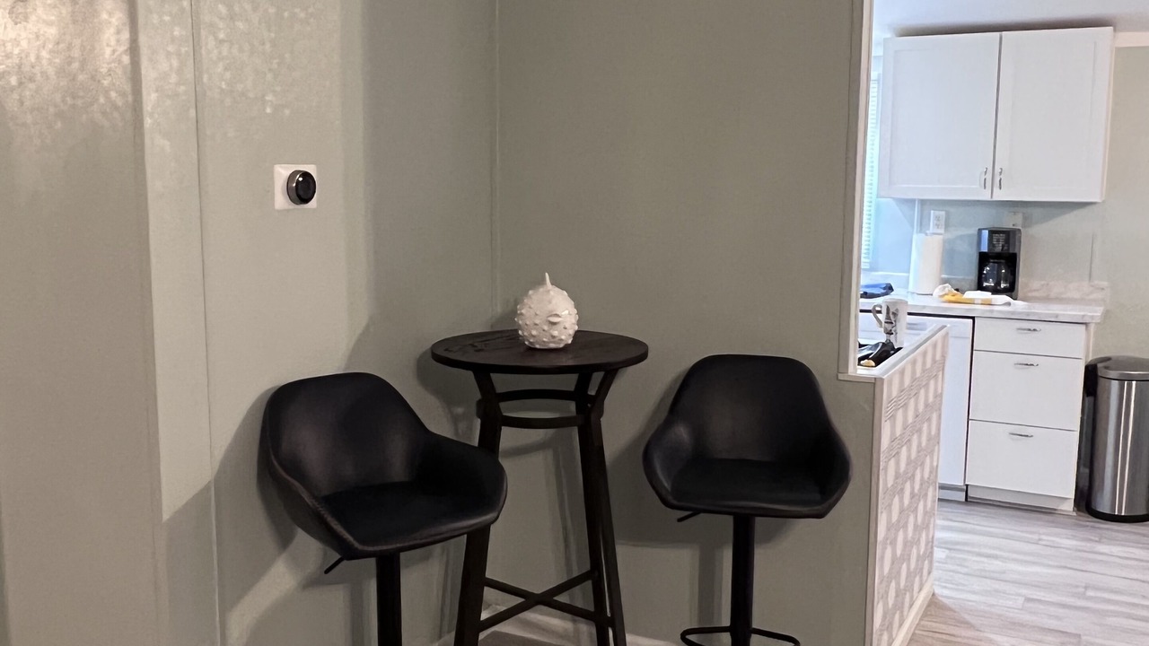 Photo of Livingroom in Needles