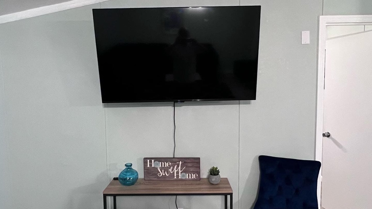 Photo of Livingroom in Needles