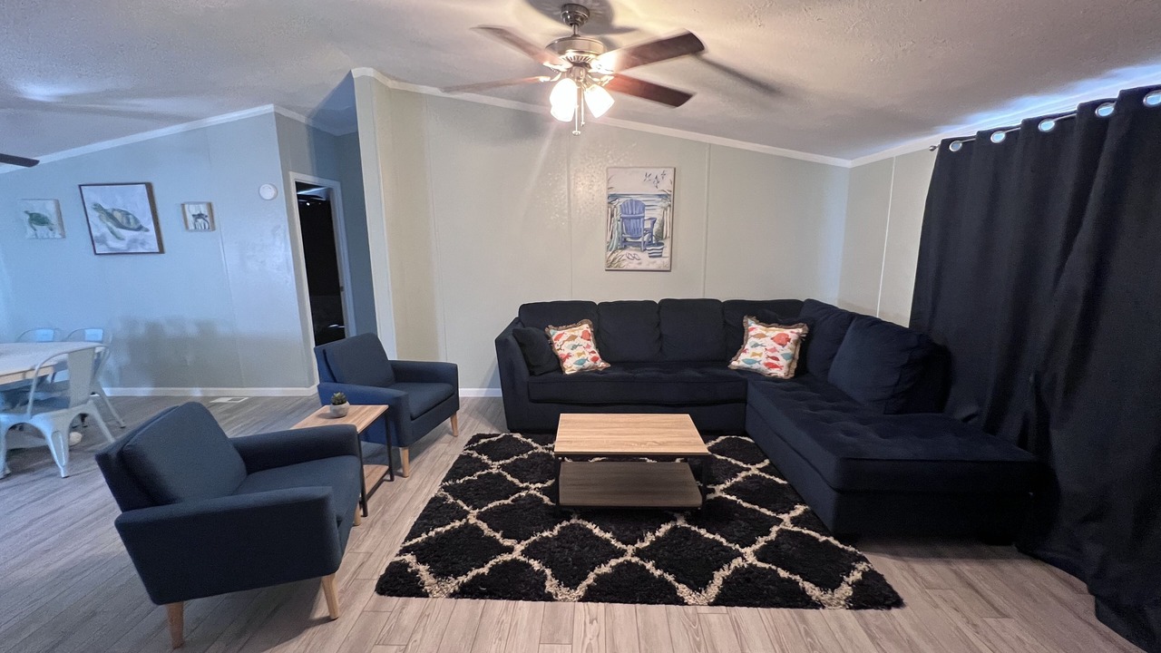 Photo of Livingroom in Needles