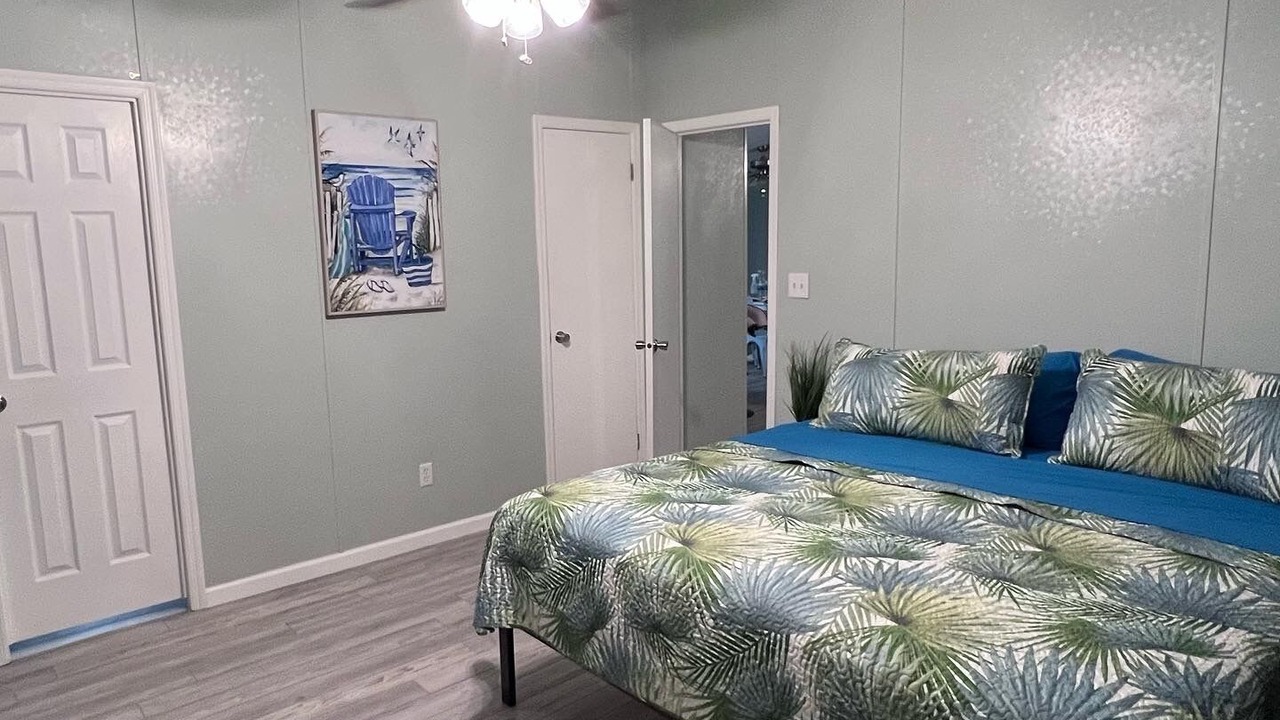 Photo of Bedroom in Needles