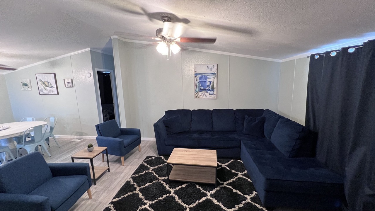 Photo of Livingroom in Needles