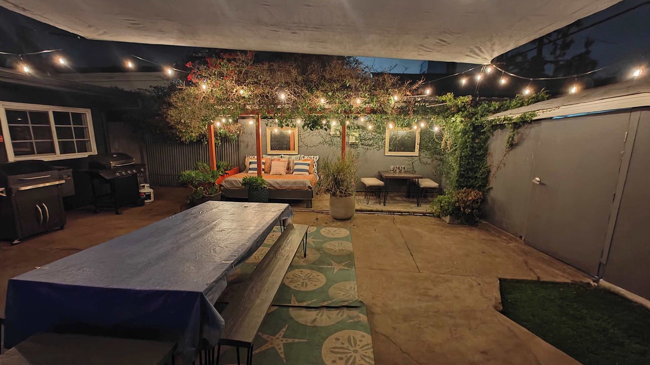 Photo of Outdoor in Encino